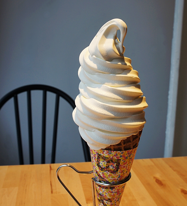 北海道の焼きたてチーズケーキが大人気、自由が丘の新しい顔＠ベイク