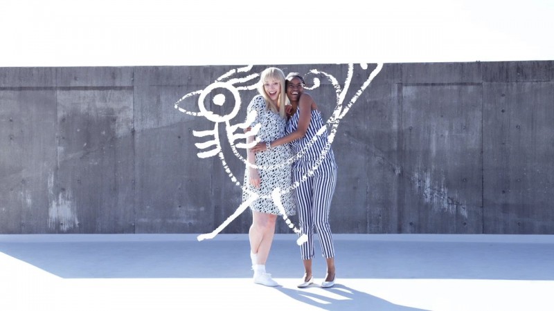 有限会社　ビズ・カンパニー　ＢＩＴＴＯＫＯ「きがえよう、じぶんを。」黒人白人篇　15秒_13