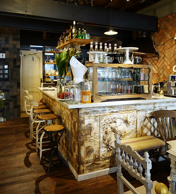 同時品嚐兩種咖啡的特別組合與軟綿綿鬆餅／祐天寺toile de liberte