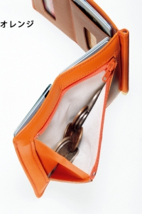 【大人的優質商品】厚度6mm，可容納20張卡片！THINLY推出「放許多卡片依然極薄的鈔票夾」