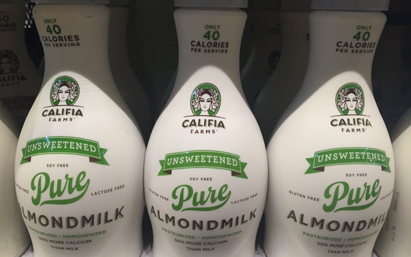 擁有抗老化以及減肥效果的杏仁乳,是高評價的美容飲品!