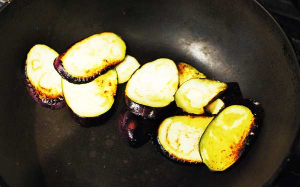 抓住男人胃囊的「生姜烤豬肉片」、變身華麗義大利風