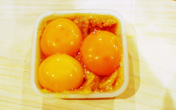 スーパーの「宝の山」をよりおいしく！　刺身といぶりがっこのフラックスオイル和え