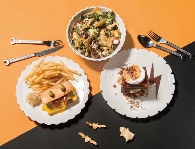 烤棉花糖夾心「S'more」，日本DIESEL經手的咖啡廳萬聖節限定菜單登場