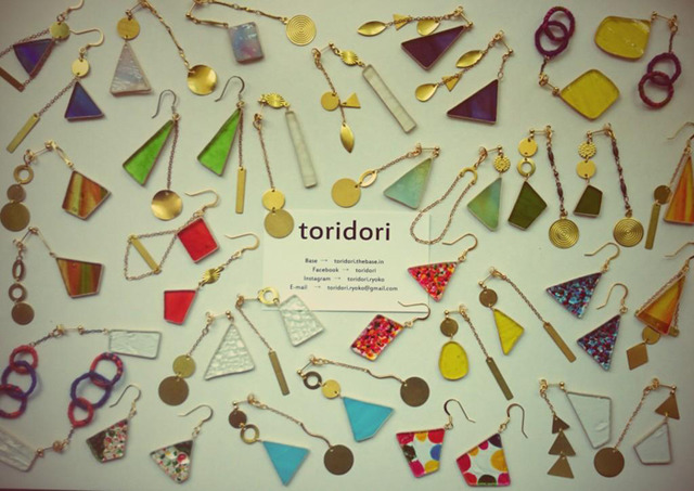 販賣古董雜貨以及珠寶飾品等等的跳蚤市場