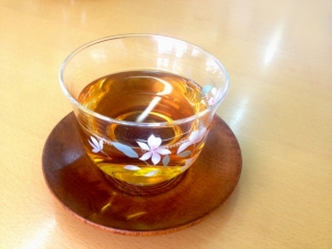 減肥時好想喝珍珠奶茶? 聽聽專家建議，可以喝和不能喝的飲料