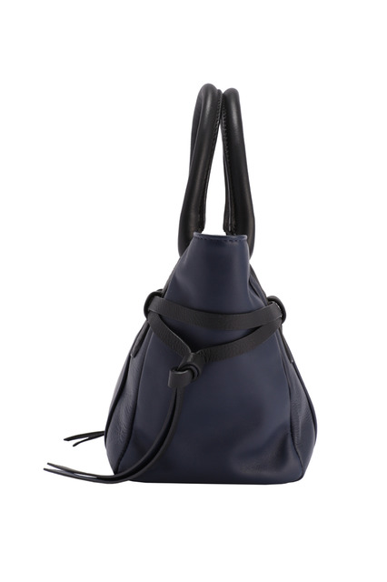 Repetto發售其代表性包款「GISELE」的日本限定色