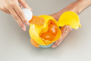 TAKARA TOMY ARTS『來做蓬鬆軟綿的驚人歐姆蛋吧!』