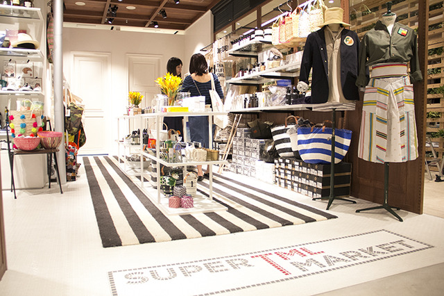 3月25日オープンした新宿新南口に開業する商業施設・ニュウマン（NEWoMan）