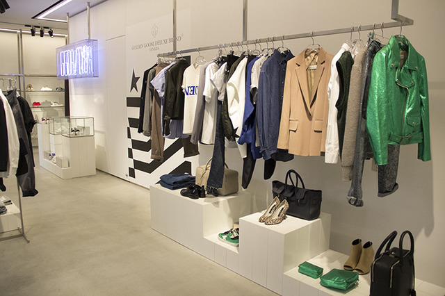 3月25日オープンした新宿新南口に開業する商業施設・ニュウマン（NEWoMan）