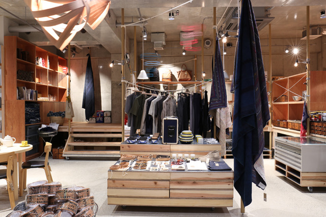 古老美好原創古董物品與全新物品比鄰並排展示的概念店・NOMADIC LIFE MARKET開幕