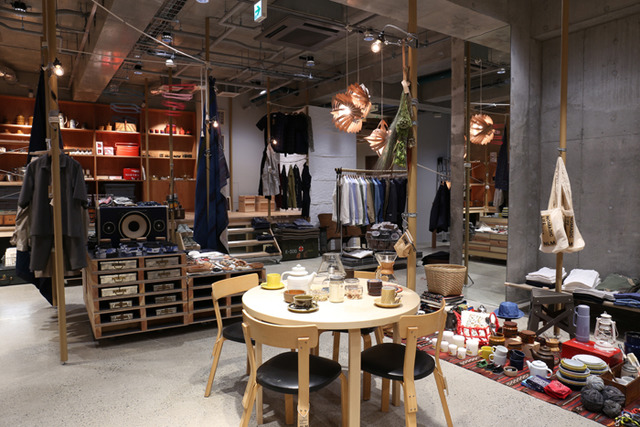 古老美好原創古董物品與全新物品比鄰並排展示的概念店・NOMADIC LIFE MARKET開幕