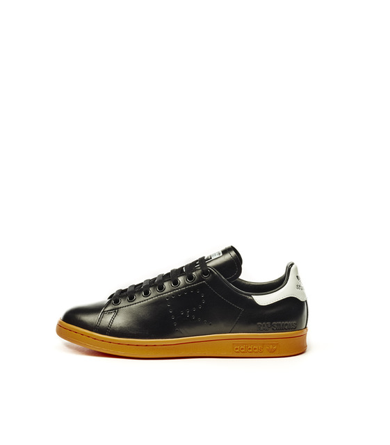 adidas by RAF SIMONS發售2016-2017秋冬典藏