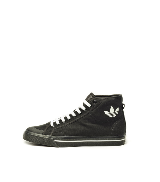 adidas by RAF SIMONS發售2016-2017秋冬典藏