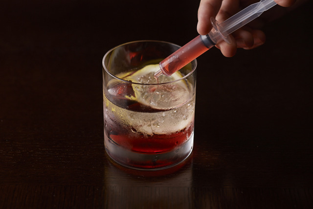 「V-BLOOD(バンパイアの血)」(1,300円)