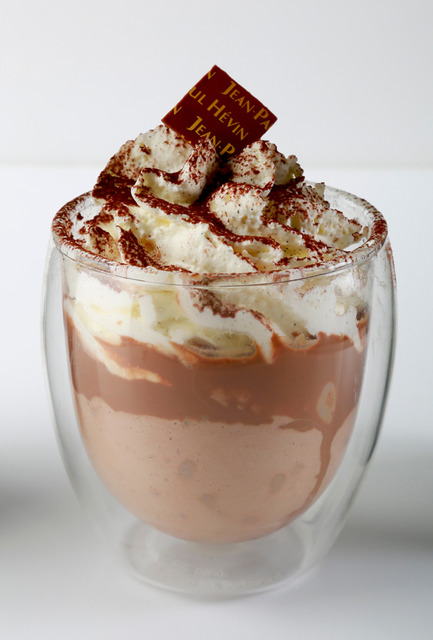 「糖燉蘋果焦糖幕斯」（1,224日圓）