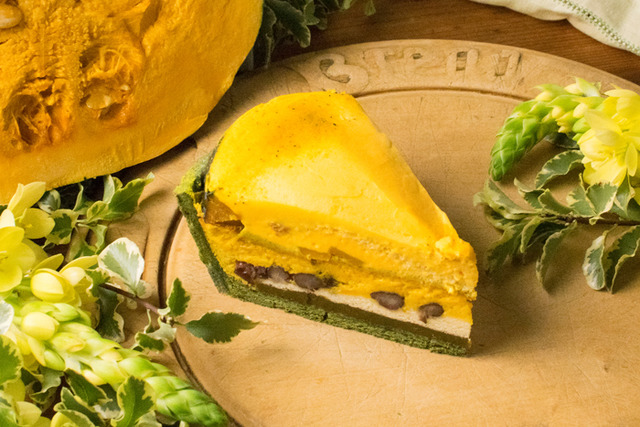 「北海道MIYOI農園產 Kuririn南瓜的酥塔」（單片／含稅702日圓，整個／含稅5,292日圓）