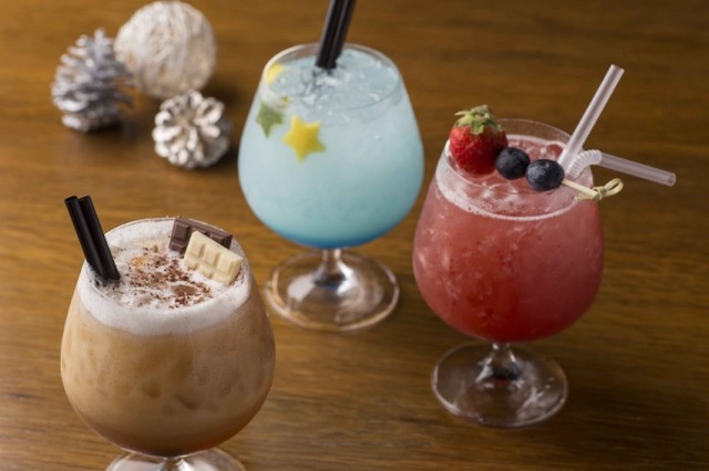 左起)Le Ciel Blanc(2,000日圓),Etoile de Noel(2,000日圓),Champ de Fraises(1,500日圓)*不含稅