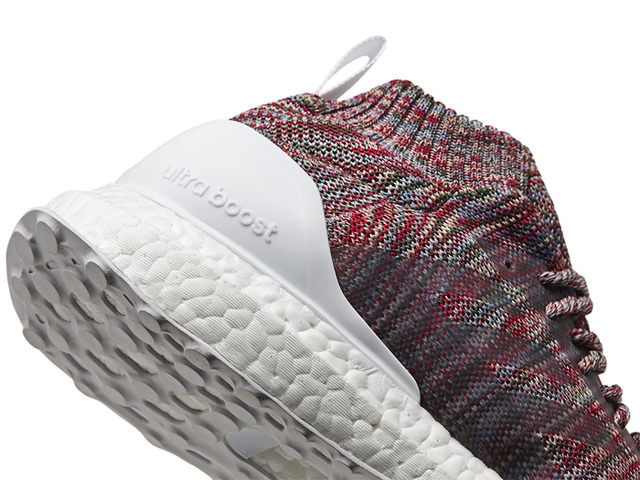 「ULTRABOOST MID KITH」(2万6,000円)
