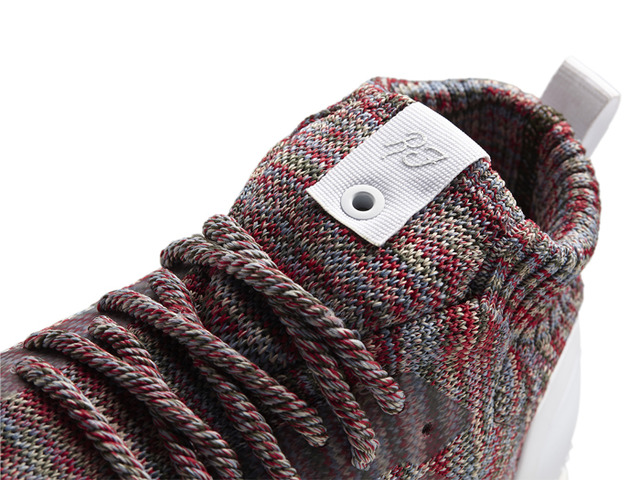 「ULTRABOOST MID KITH」(2万6,000円)