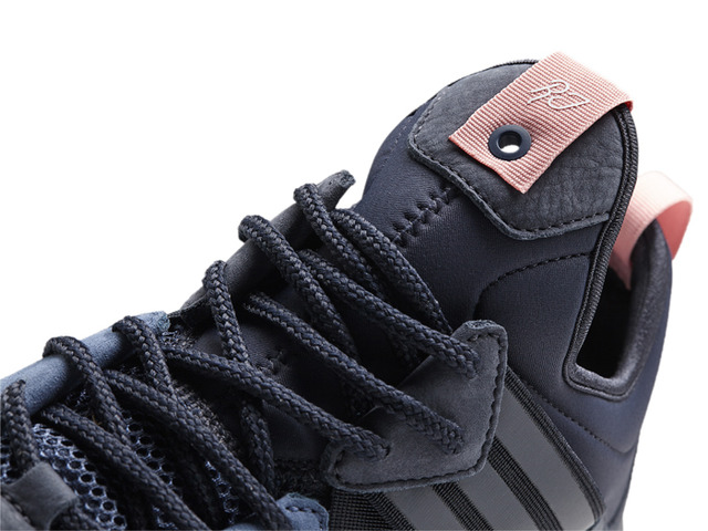 「RESPONSE TRAIL KITH」(2万1,000円)