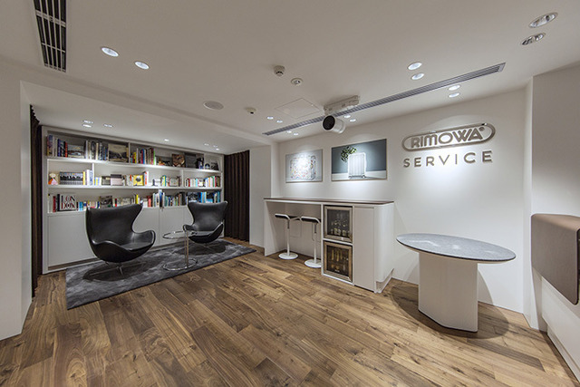 RIMOWA Store 銀座6丁目