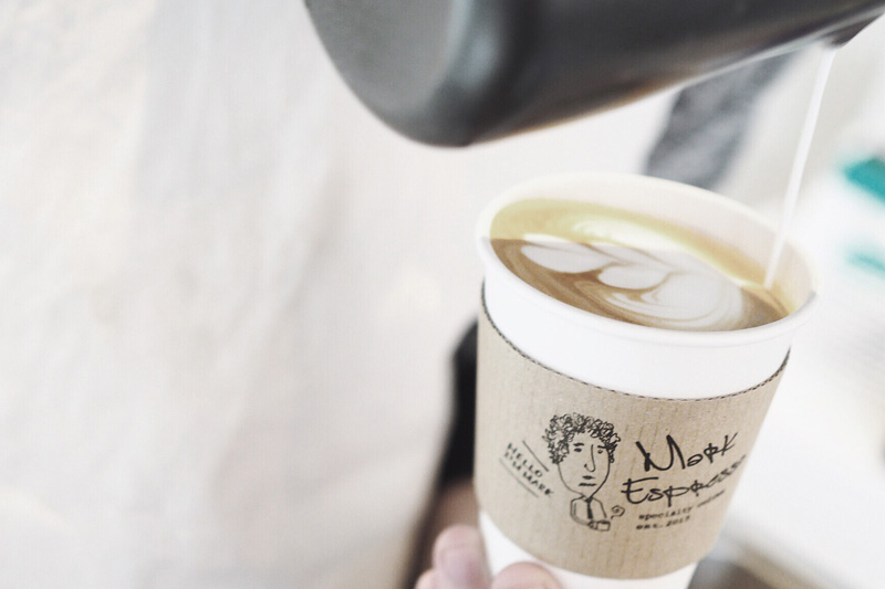 「CANVAS TOKYO」內的「Mark Espresso」供應著精選的咖啡飲品