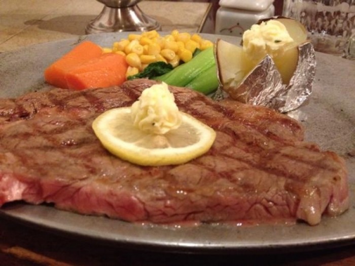 ステーキハウス チャコオキナワ (STEAK HOUSE CHACO)