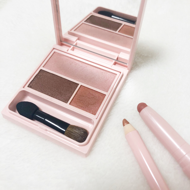 WHOMEE Mickey & Minnie:眼影盤 believe in pink/霧面蠟筆唇膏 W.W 血色 Pink/多功能眼線筆 shell pink