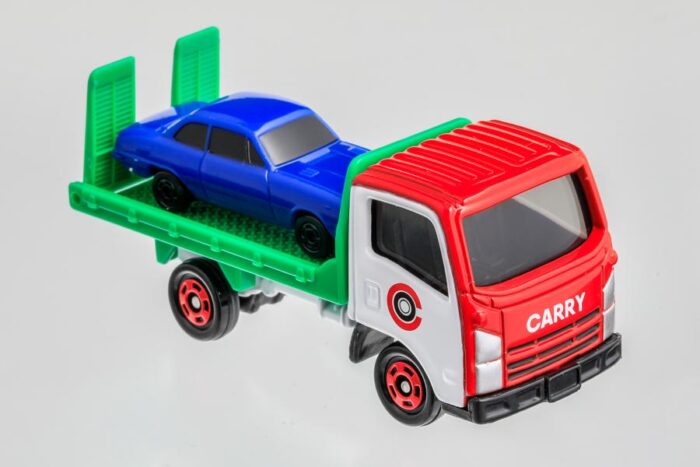 TOMICA「CARRY」玩具車