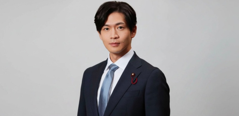 演員松下洸平為何能讓觀眾如此著迷？《豐臣兄弟！》與《銀河的一票》中展現危險魅力