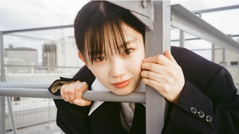 新生代演員宮崎優自然生動的演技大受矚目!佐藤健從千人試鏡中慧眼親挑日劇《玻璃之心》女主角
