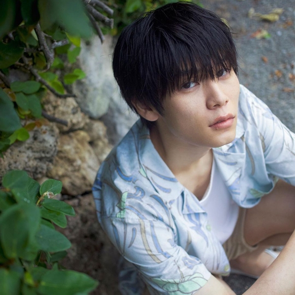 《3年A班》裡拍紀錄片的那個同學！因《美麗的他》人氣再度大漲的演員「萩原利久」