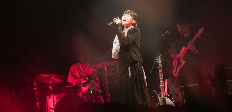 八木海莉第一次出國就來台灣！專場嗨唱23曲，秀中文告白「我愛你們」