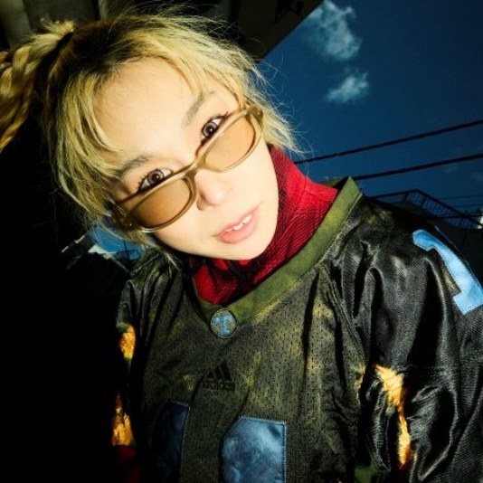 【JH專訪】日本歌手AI談台灣觀眾「一開始就會熱情歡呼！」25週年後仍保有新人初心，喊話大家去大阪要盡情玩