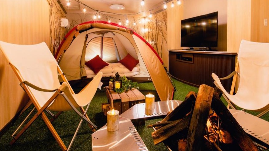 想露營但不想出門曬太陽？北海道第一間露營旅館「A-GATE HOTEL」房間內搭帳棚吃BBQ一次滿足
