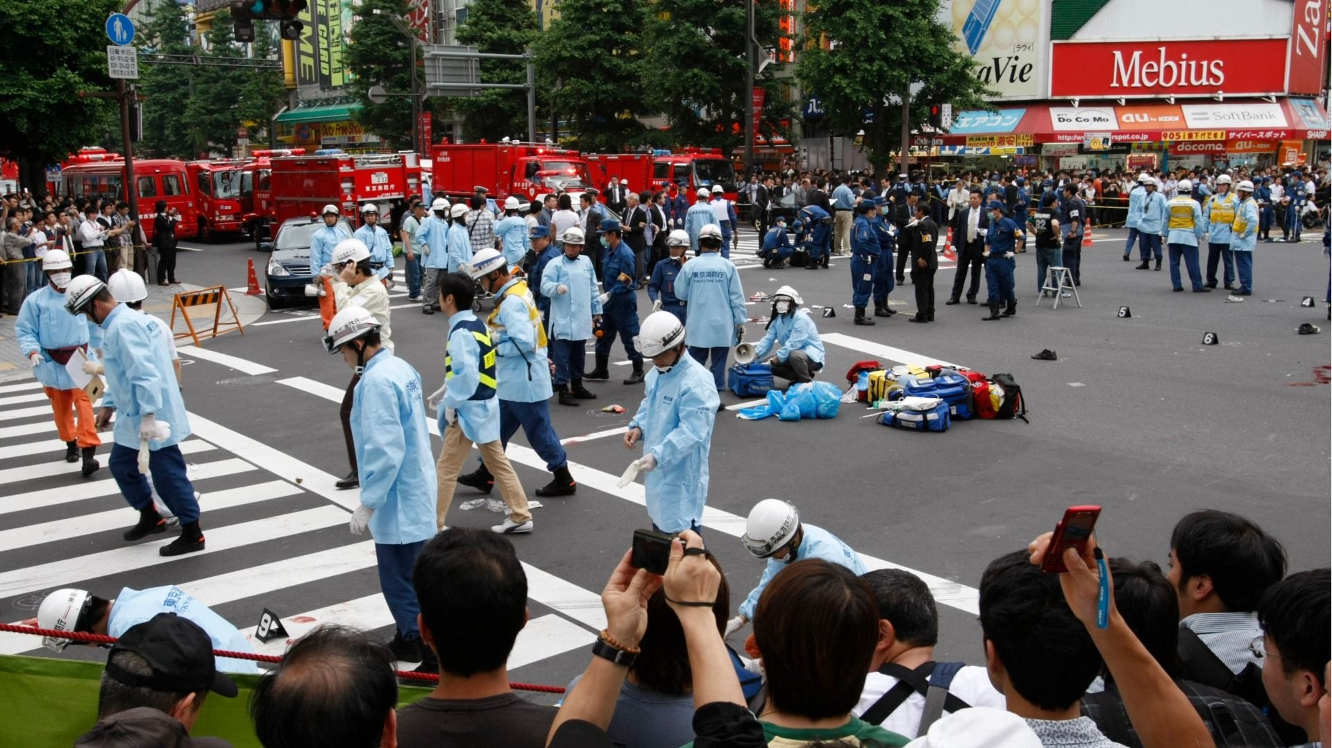 鄭捷也是模仿犯？從步行者天國到步行者地獄，轟動日本的「秋葉原隨機殺人事件」