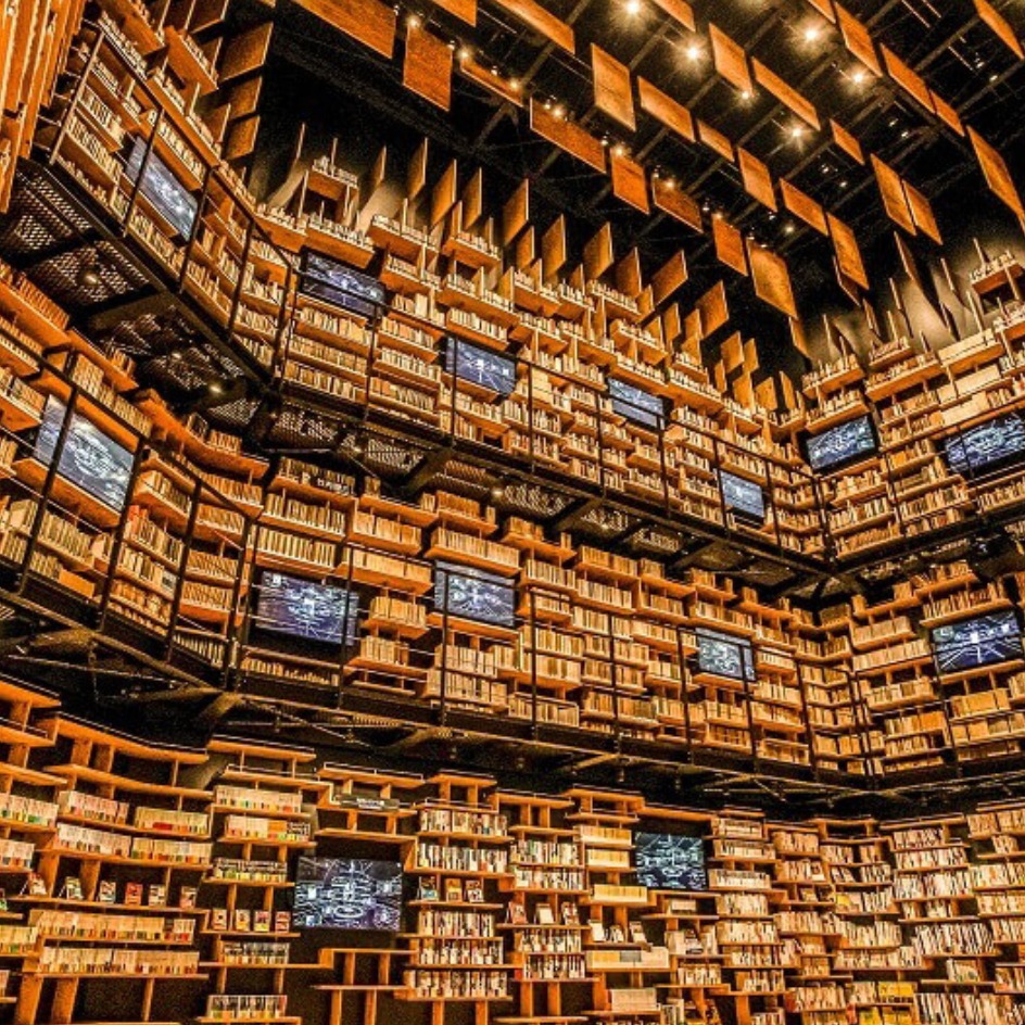 日本六大特色圖書館推薦!來一趟和風的文藝之旅吧