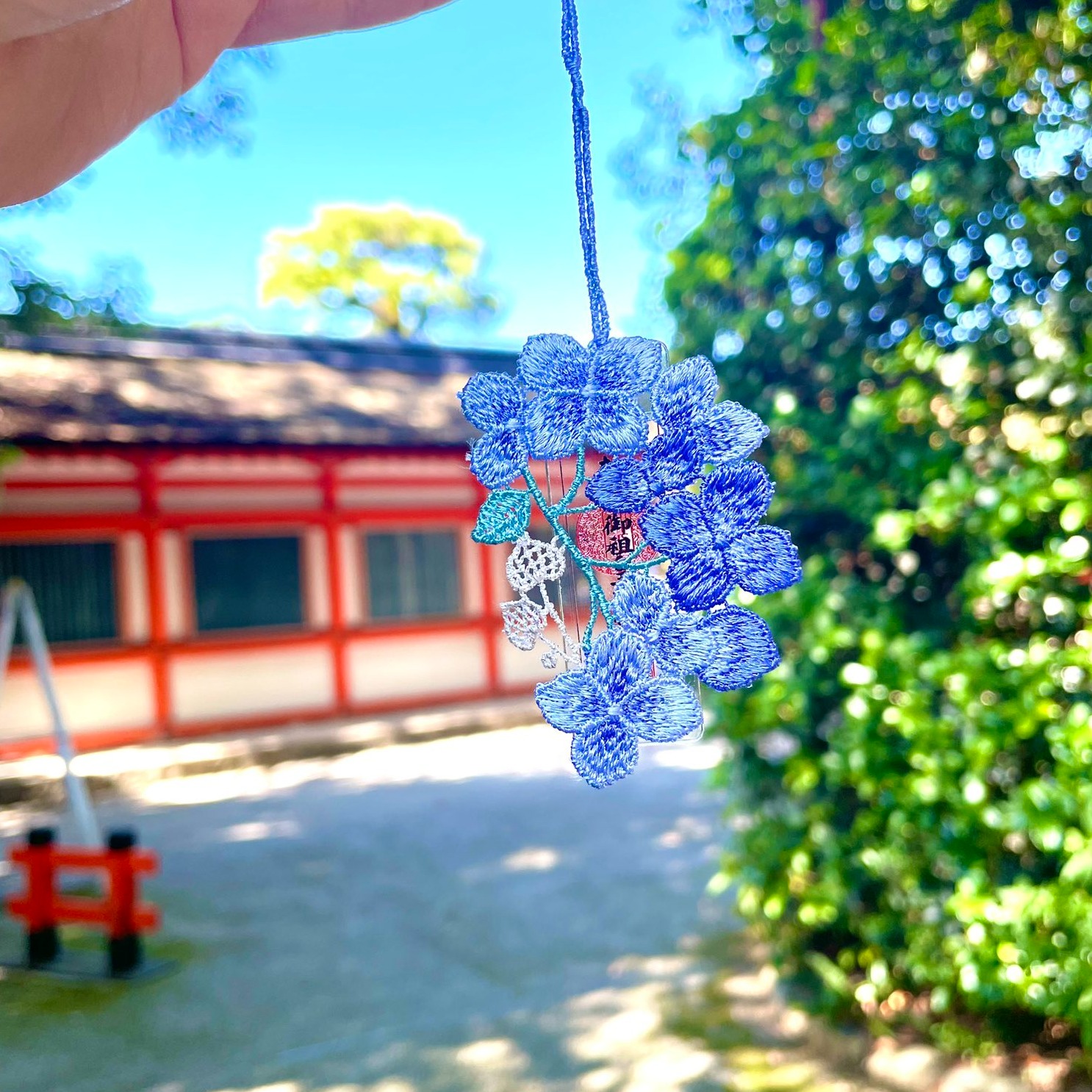 京都最美御守！錯過下鴨神社春天的櫻花御守，這次在6月即將推出的蕾絲繡球花御守不可再錯過