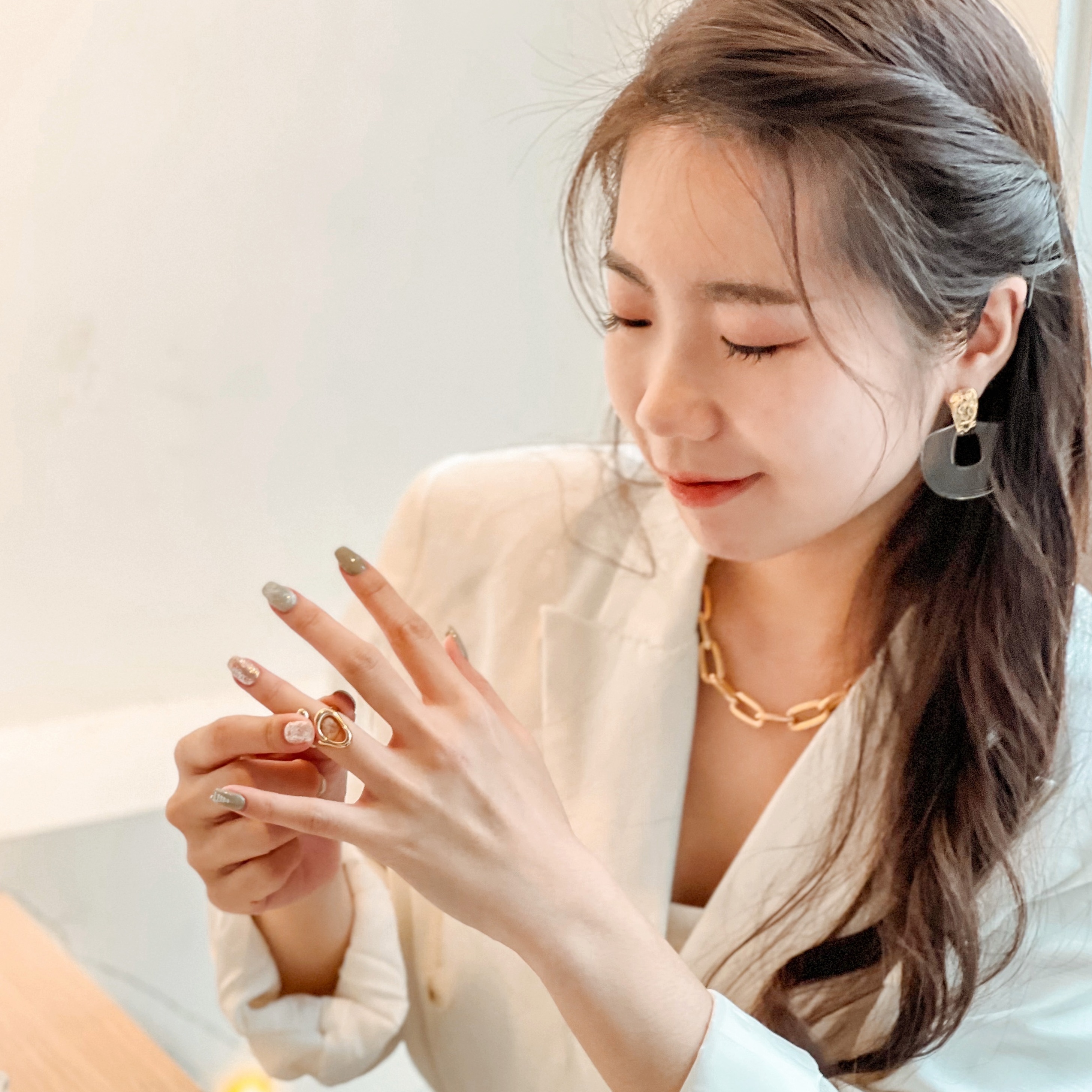 Japaholic girls聖誕午茶！白色、金色的主視覺色調搭配osewaya飾品，整場活動充滿夢幻聖誕感！