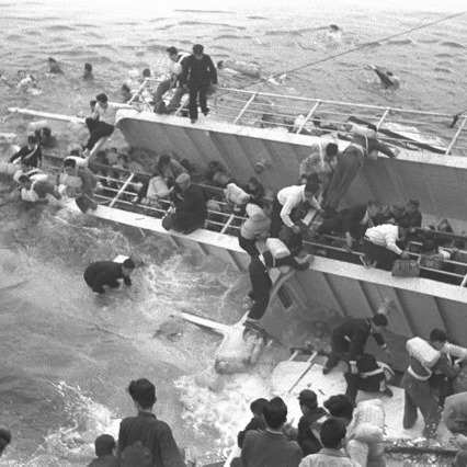 為什麼游泳成為日本學校必修課？背後隱藏的悲劇：日本最大海難之一「紫雲丸事故」