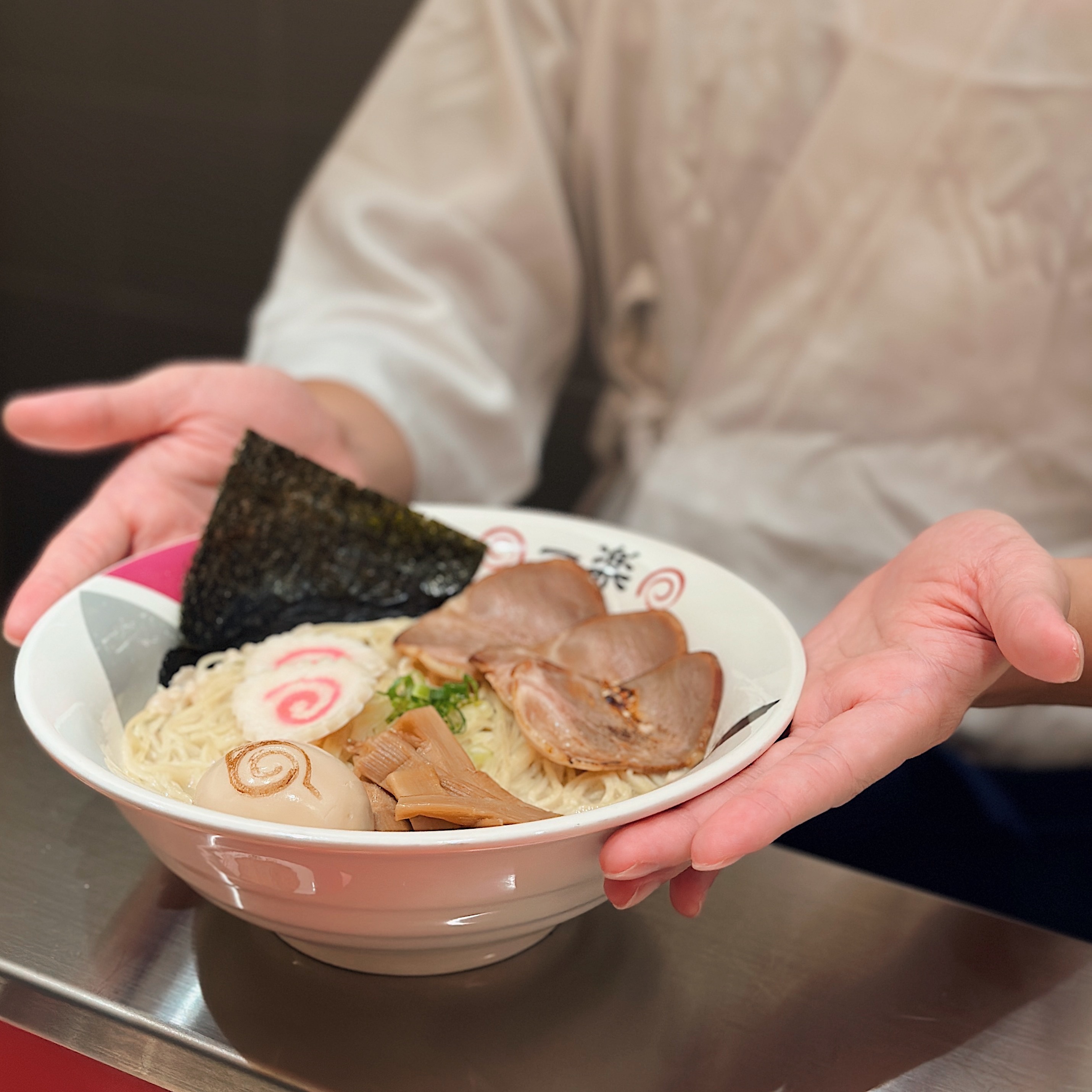 火影迷集結!《火影忍者》一樂拉麵台北城中店 10月3日盛大開幕 鳴人生日月限定套餐強勢登場!