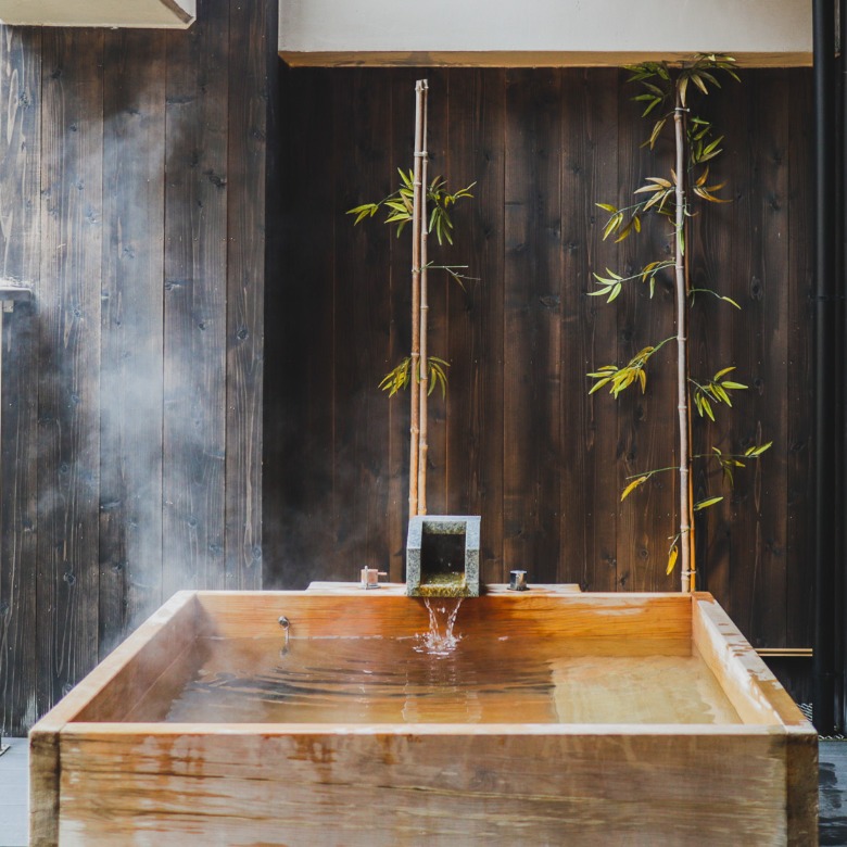 日本深度旅遊就來福島!會津若松奢華湯屋會館「Hanare松島閣」開箱