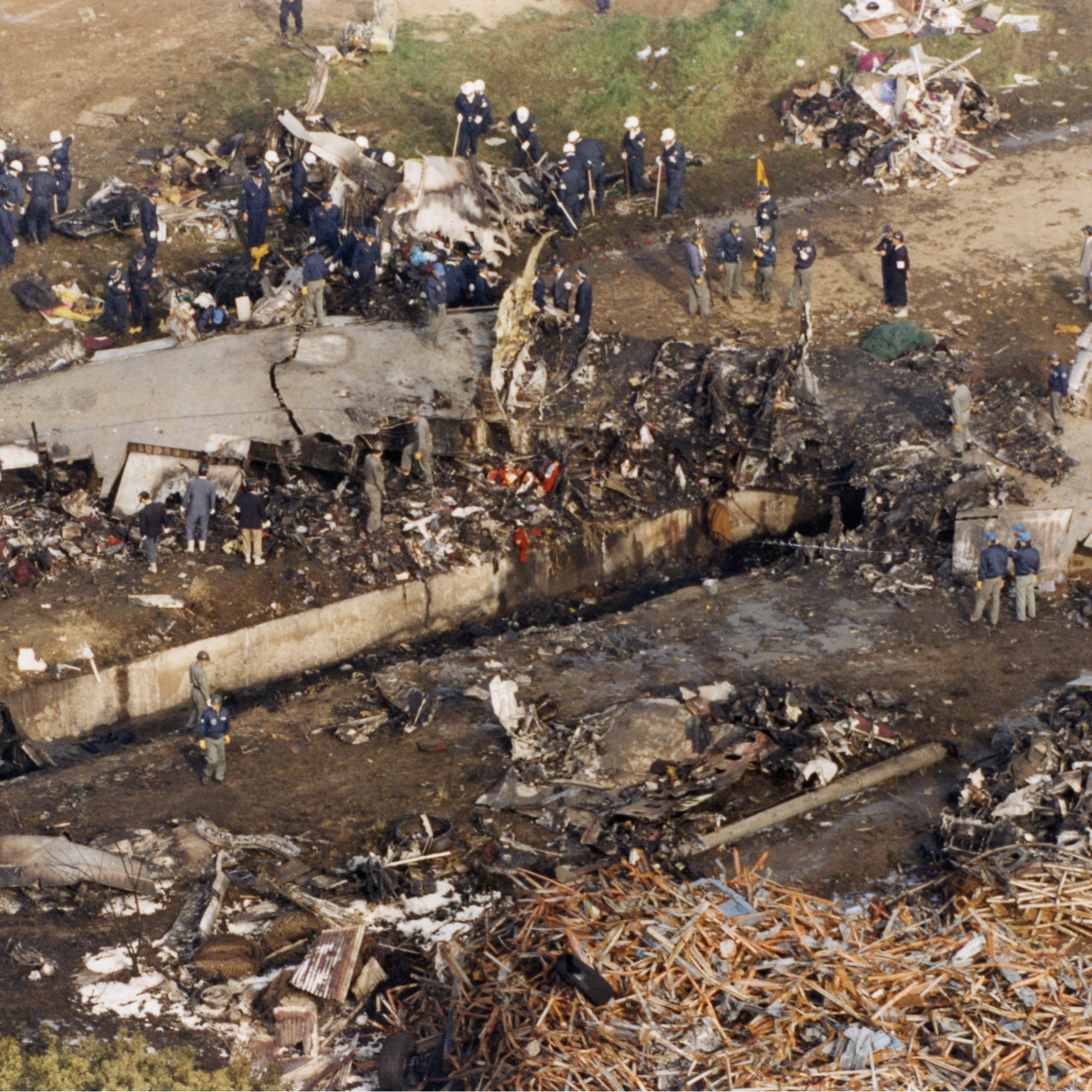 因這個台日共同悲劇導致華航在日本改名？日本史上第二大空難「中華航空140號班機空難」