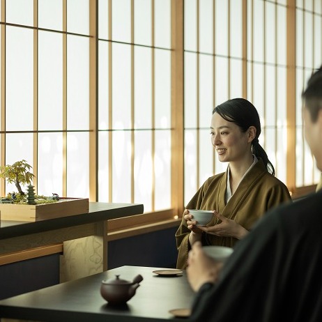 虹夕諾雅 東京「東京・秋麗住宿專案」 登場!賞紅葉、喝煎茶用五官感受日本秋季之美