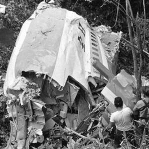 天空竟下起人之雨!日本慘痛的航空事故「全日空58號班機空難」