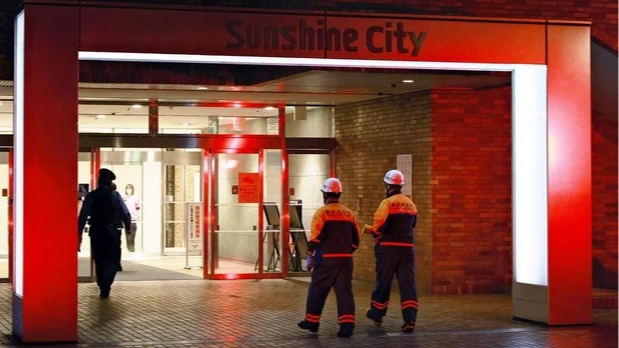 法律沒能阻止恐怖情人？池袋寶可夢中心發生殺人案，如何處理跟蹤狂問題引起網友熱議