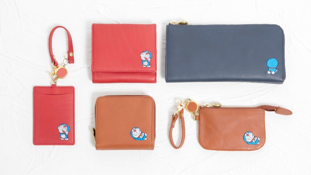 成熟大人風哆啦A夢！實用又時尚包包皮夾配件，男女款式應有盡有