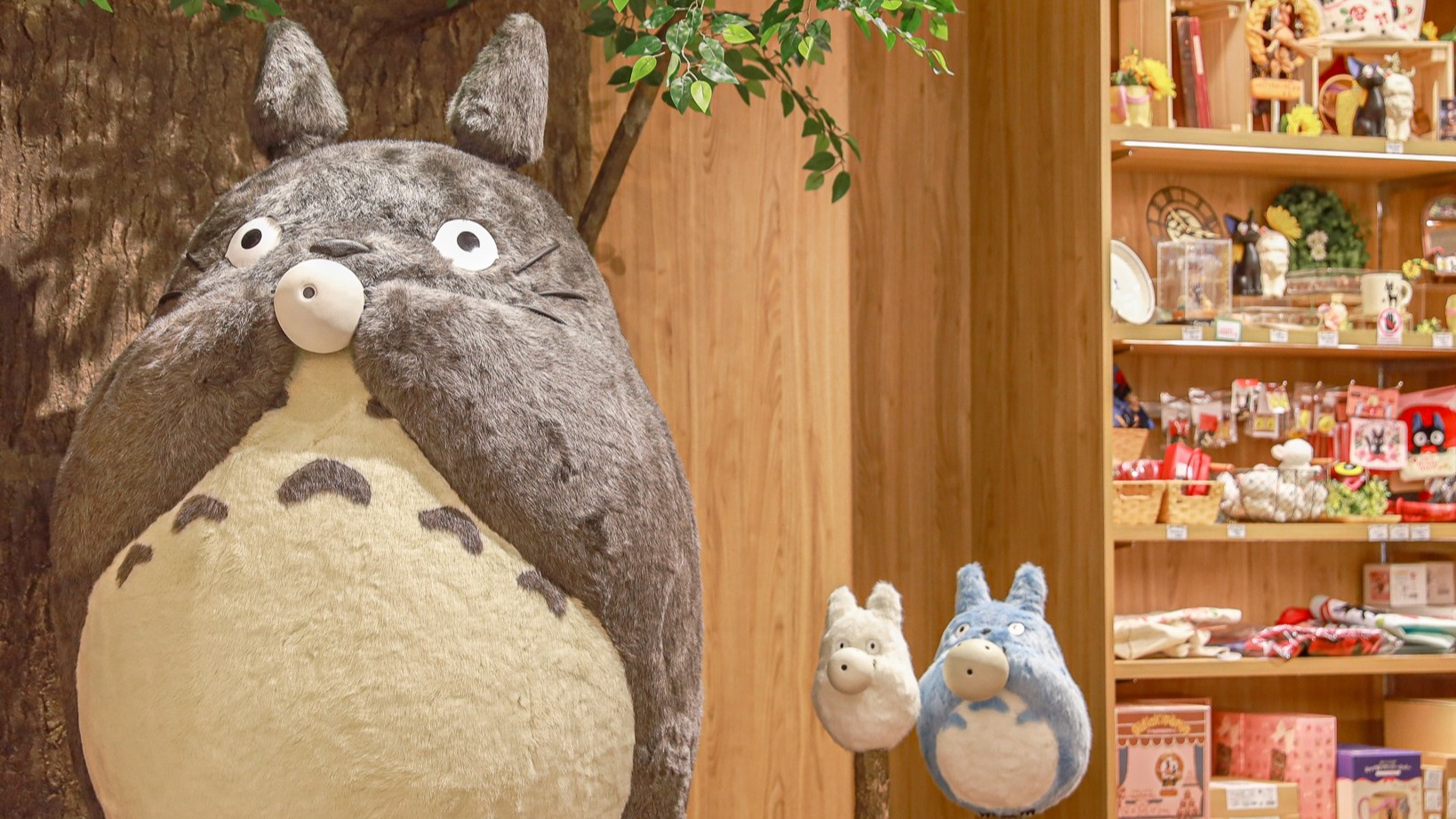 「吹陶笛龍貓」首次亮相 ，就在橡子共和國台中LaLaport店