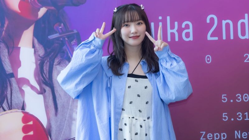 【訪問】Yuika 二度來台挑戰臭豆腐超崩潰，羞談理想告白：「一定要面對面」
